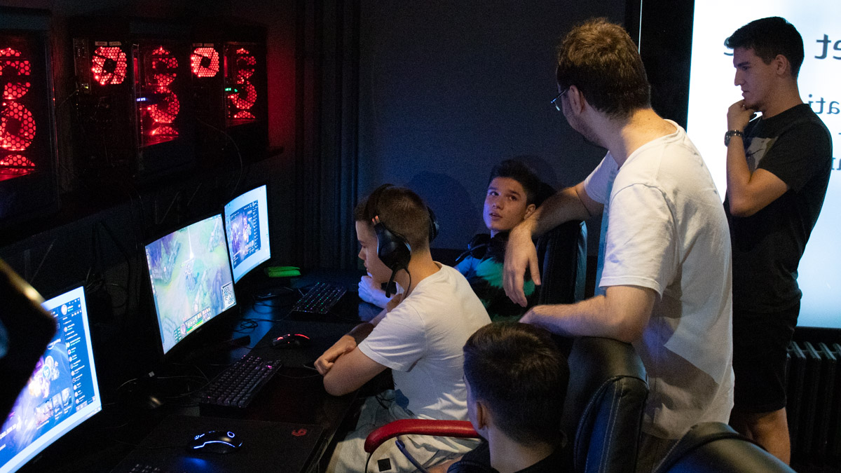 link-esports-15