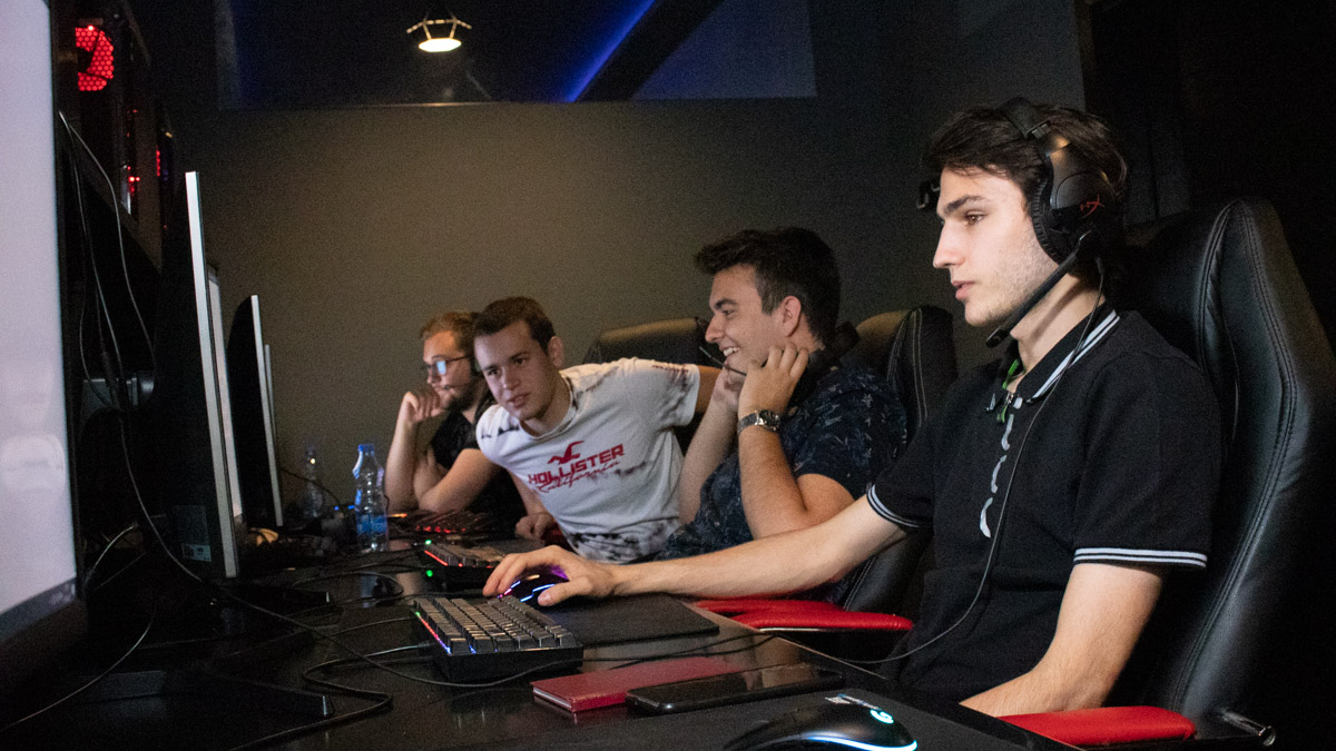 link-esports-30